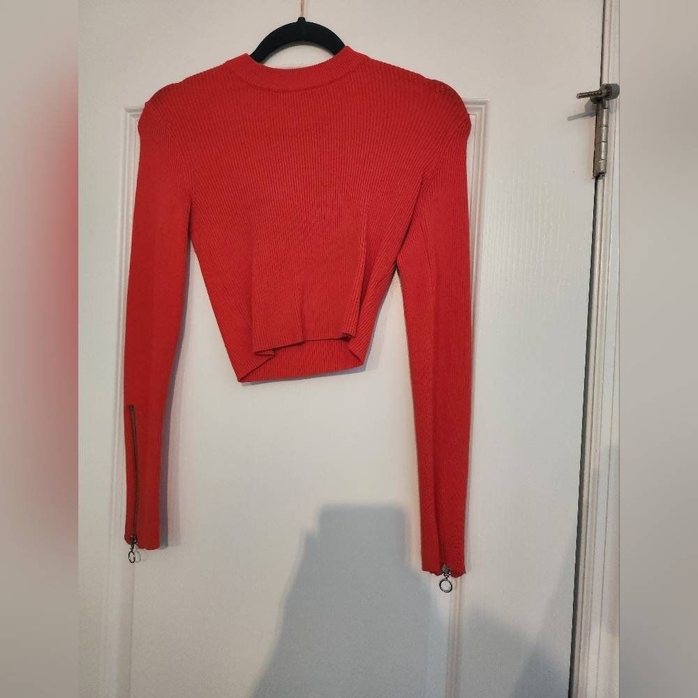 Camila Coelho crop zip sleeve sweater size small